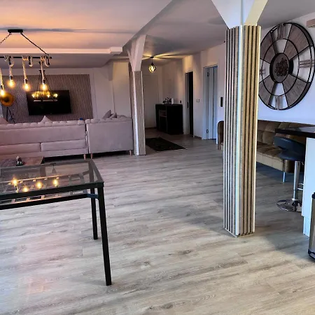 Penthouse Ultra Exlusive * دوسبرغ